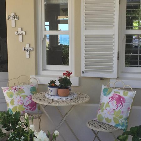 Sandals Beach Villa هيرمانوس المظهر الخارجي الصورة